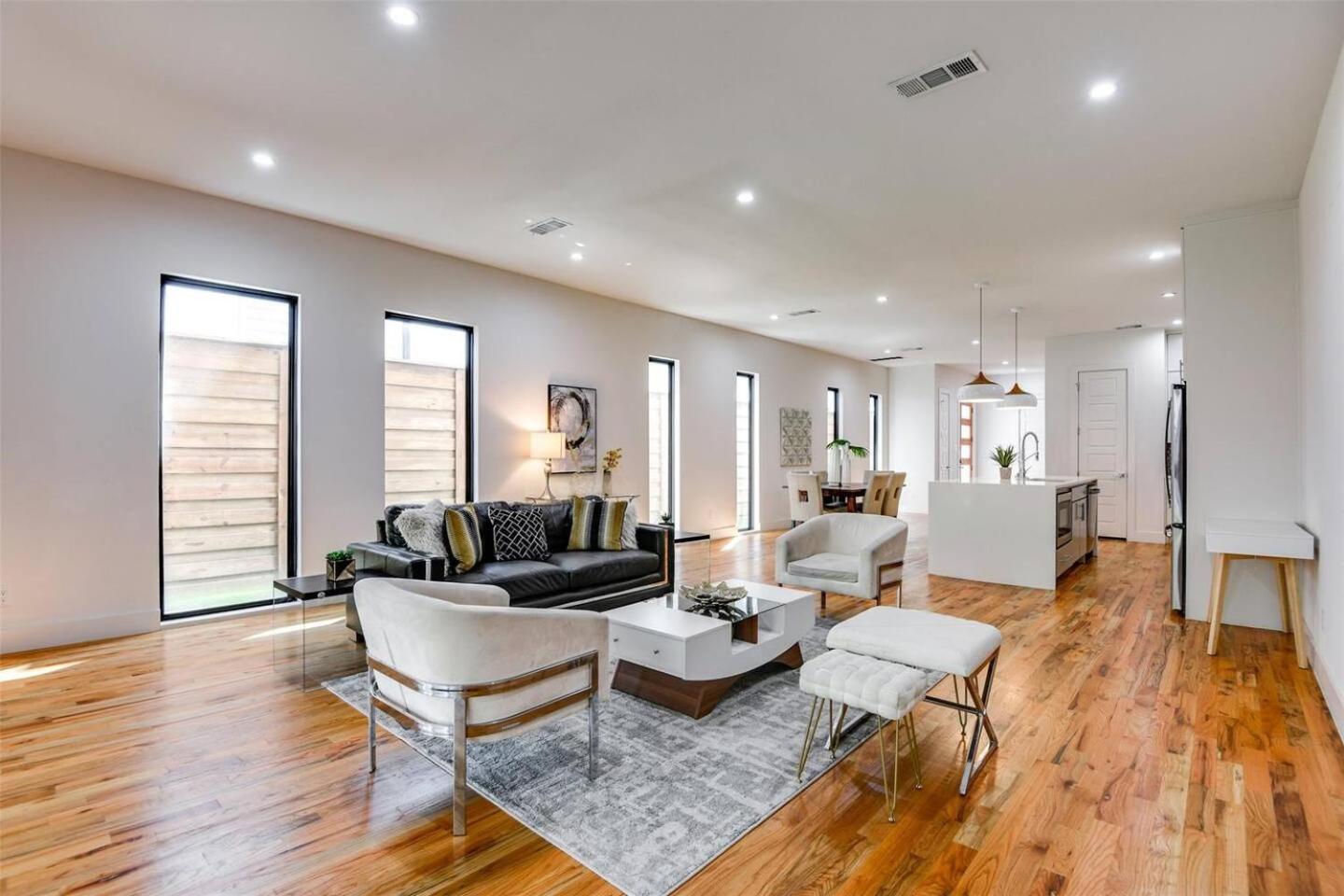 Lux 6Br 2 Game Rooms Dallas * Dallas
