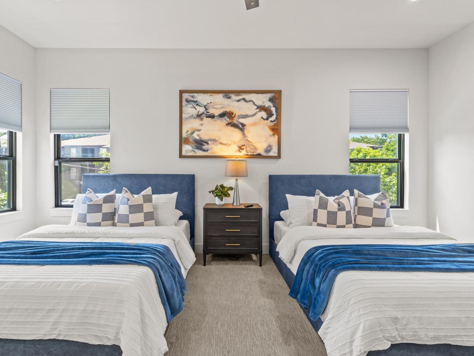 Lux 6Br 2 Game Rooms Dallas Dallas